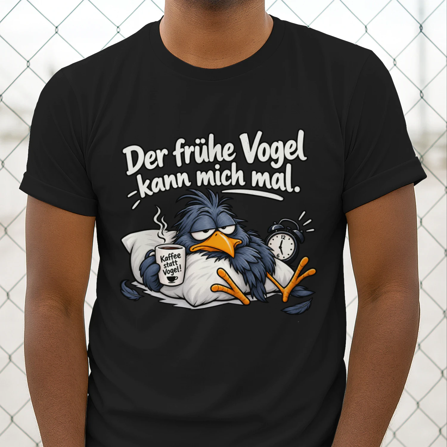 Lustiges Morgenmuffel T Shirt mit Kaffee Vogel