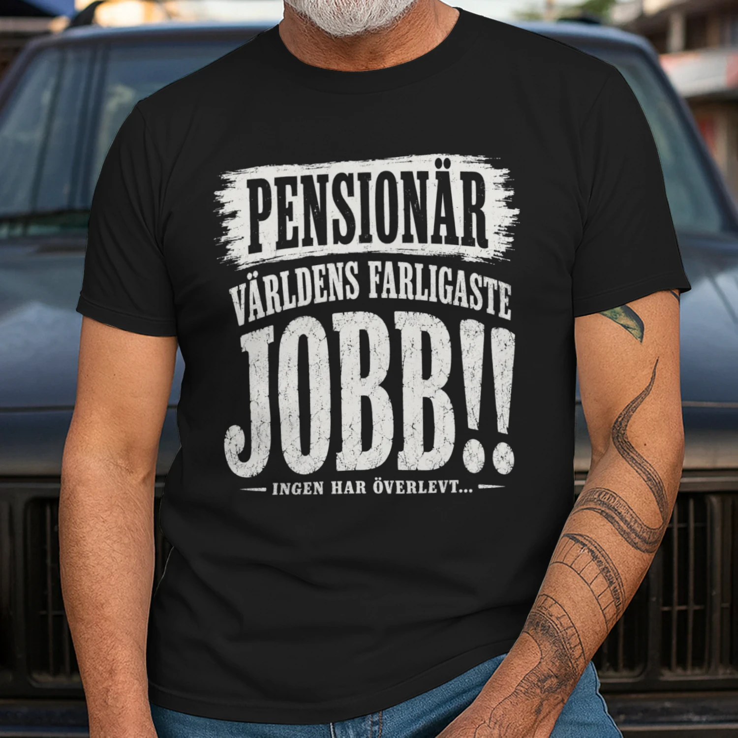 Pensionär T-shirt – Världens Farligaste Jobb