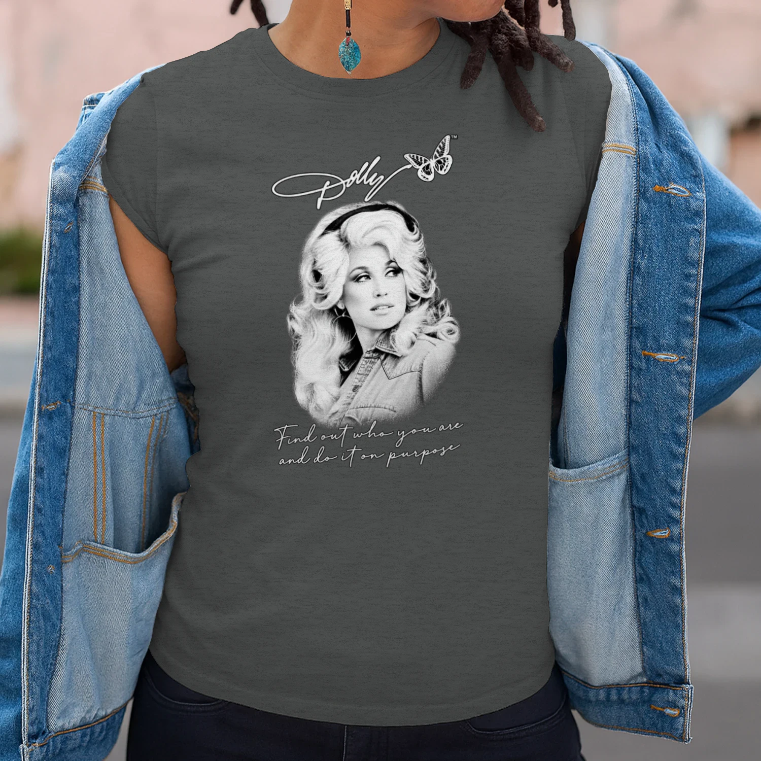 Dolly Parton Vintage Portrait T-Shirt – Inspirierendes Retro Design