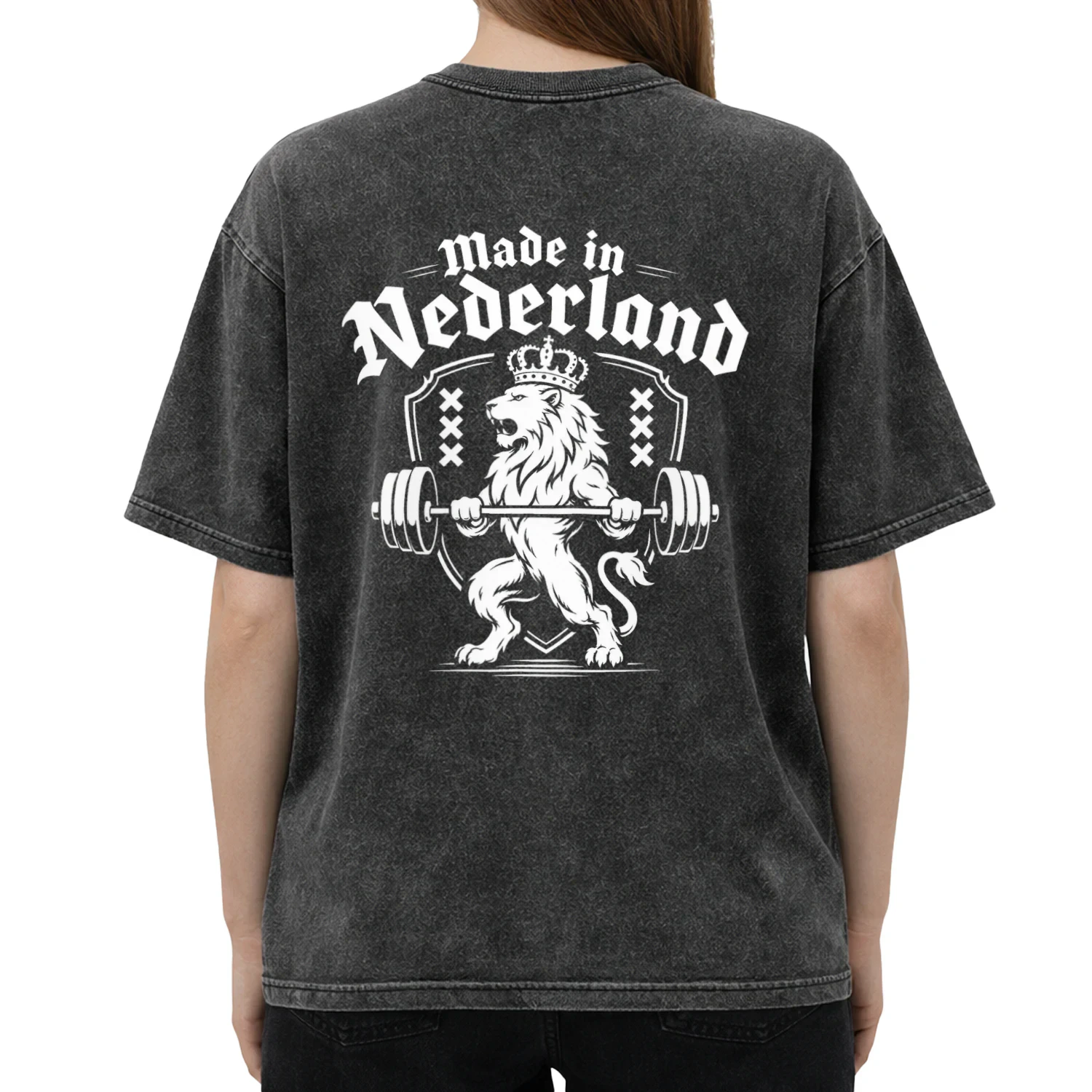 Gebouwd Door Discipline, Gemaakt in Nederland 💪🦁 – Limited Edition Acid Wash T-Shirt