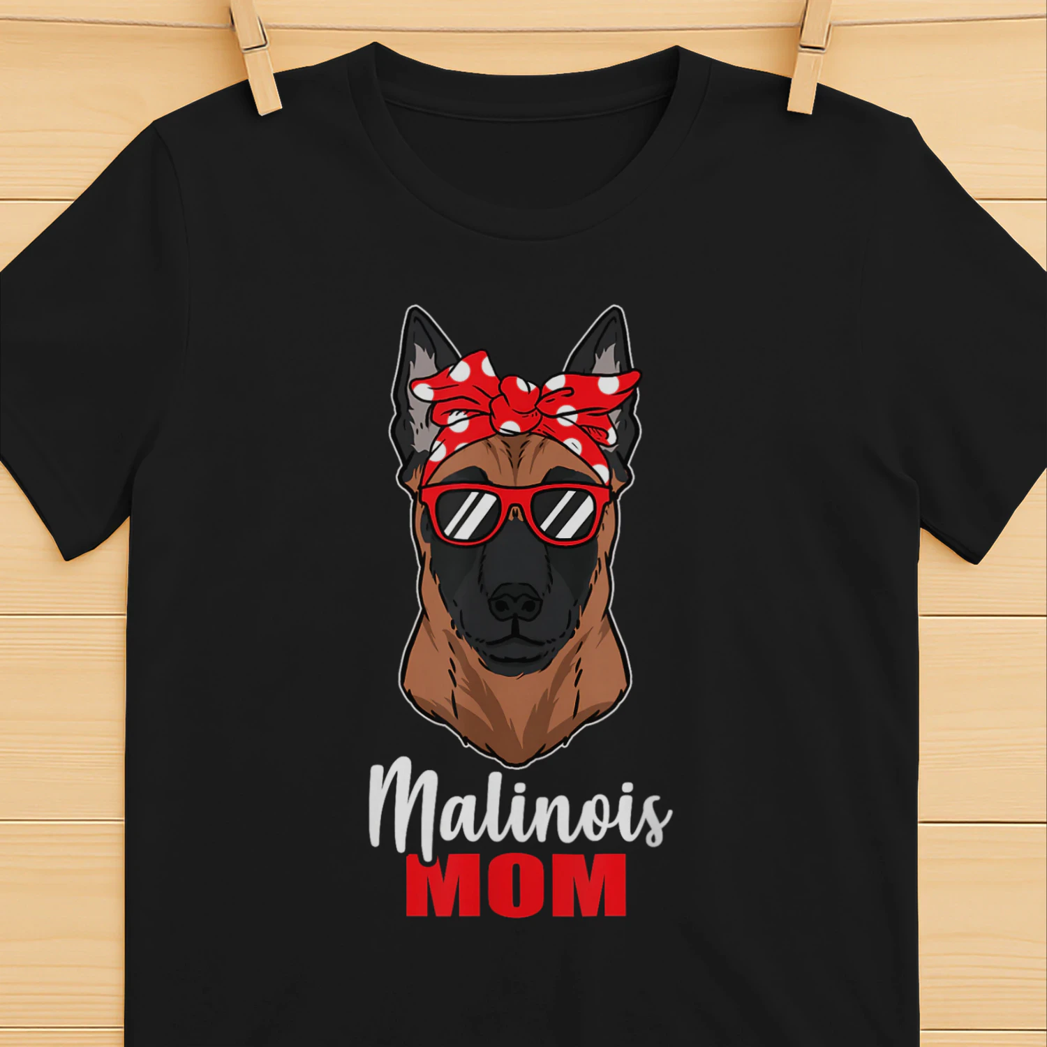 Malinois Mom Cadeau Fier Propriétaire D'un Chien T-Shirt