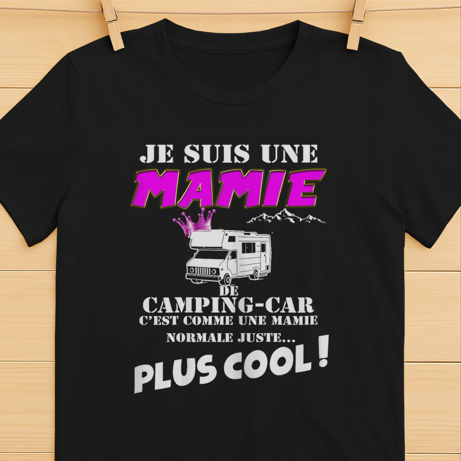 Mamie Camping-car Voyage Cadeau Femme Retraite Cool T-Shirt