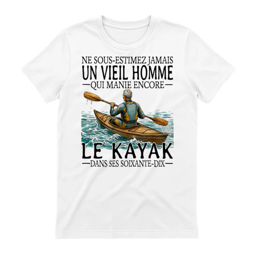 FR-NE SOUS-ESTIMEZ JAMAIS UN VIEIL HOMME QUI MANIE ENCORE LE KAYAK DANS SES SOIXANTE-DIX