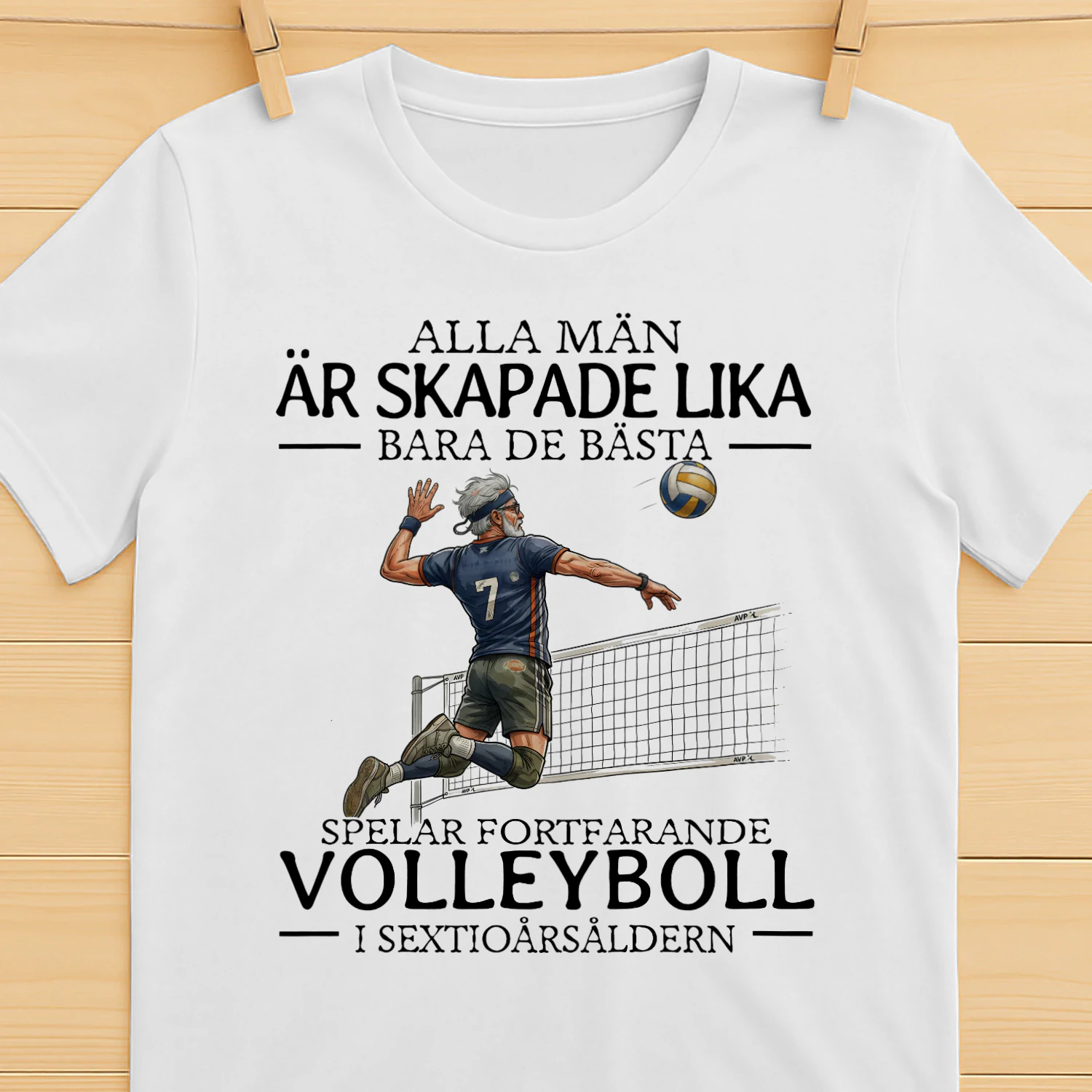 SE-ALLA MÄN ÄR SKAPADE LIKA BARA DE BÄSTA SPELAR FORTFARANDE VOLLEYBOLL I SEXTIOÅRSÅLDERN