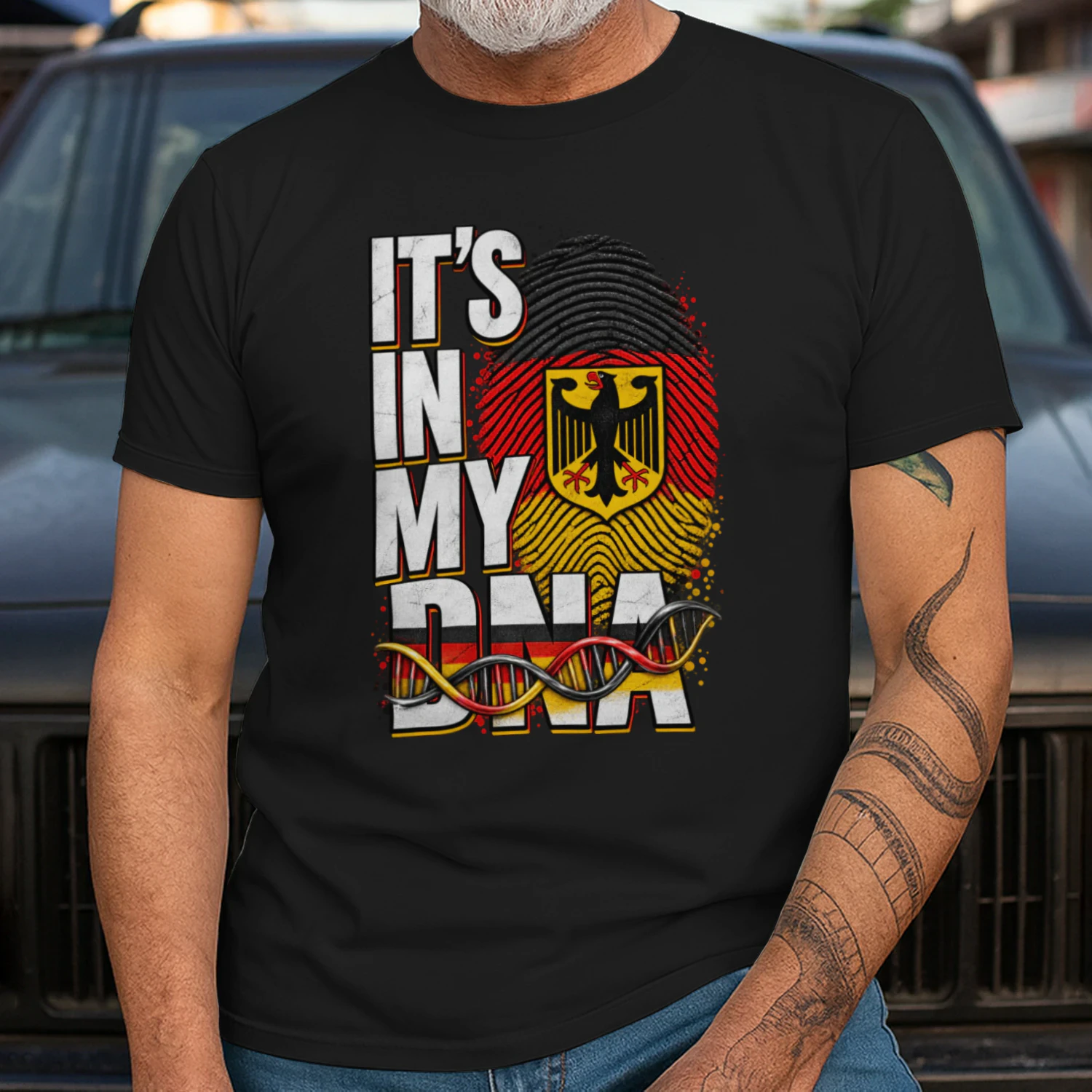 „Es liegt in meiner DNA“ T-Shirt – Geschenk für deutsche Wurzeln, Deutschland-Stolz, deutsche Herkunft, Familiengeschichte & deutsches Erbe