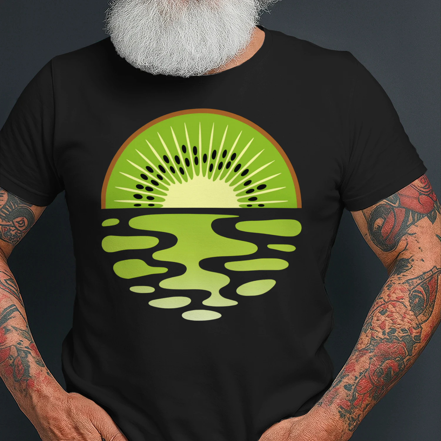 Kiwi Solnedgång vid Havet – Tropisk Sommar T-Shirt