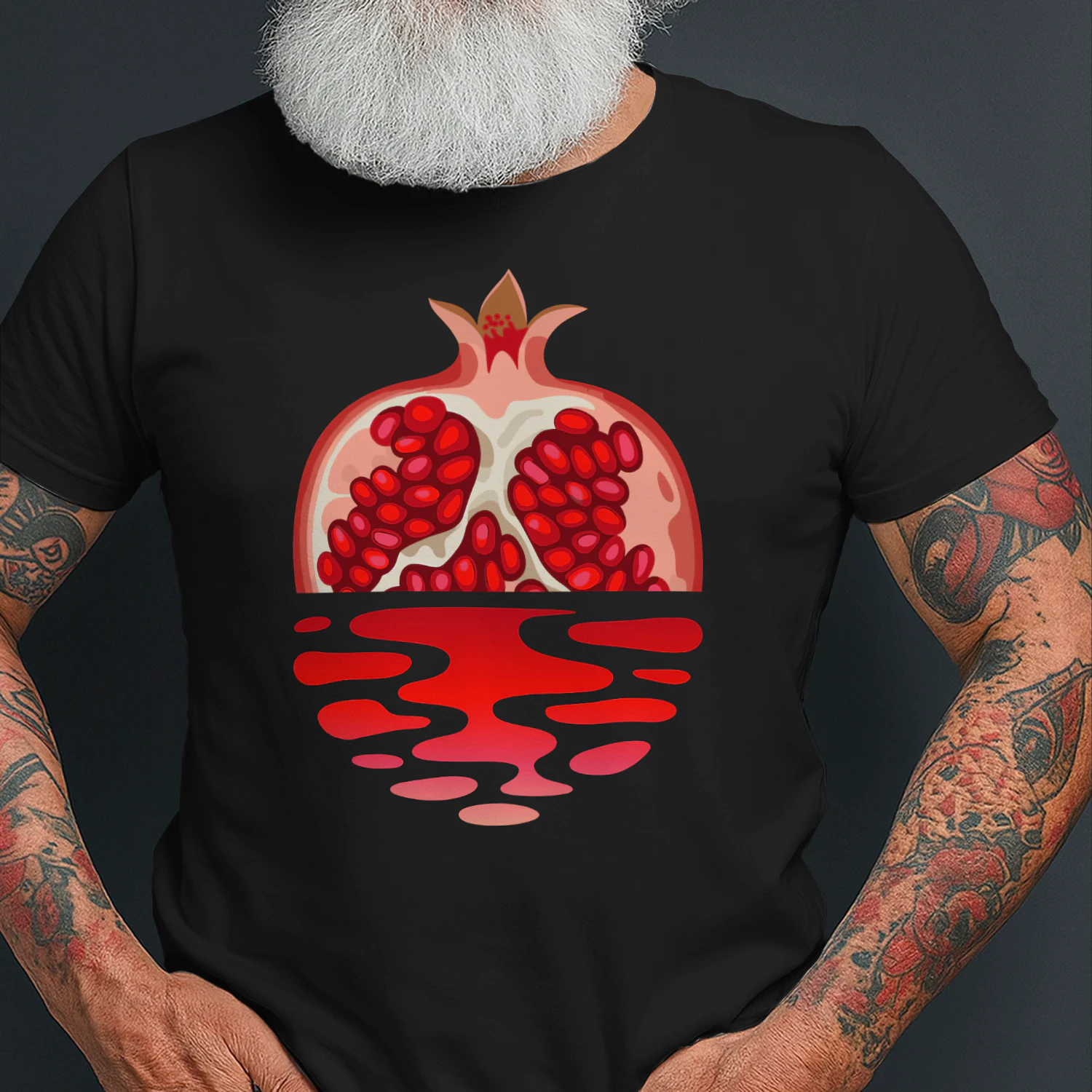 Granatäpple Solnedgång vid Havet – Tropisk Sommar T-Shirt