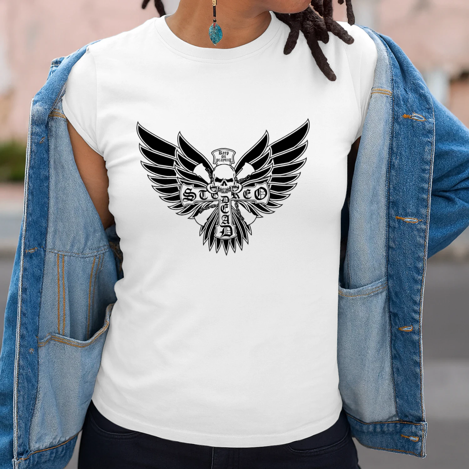 Live Fast Die Young Skull Wings Graphic