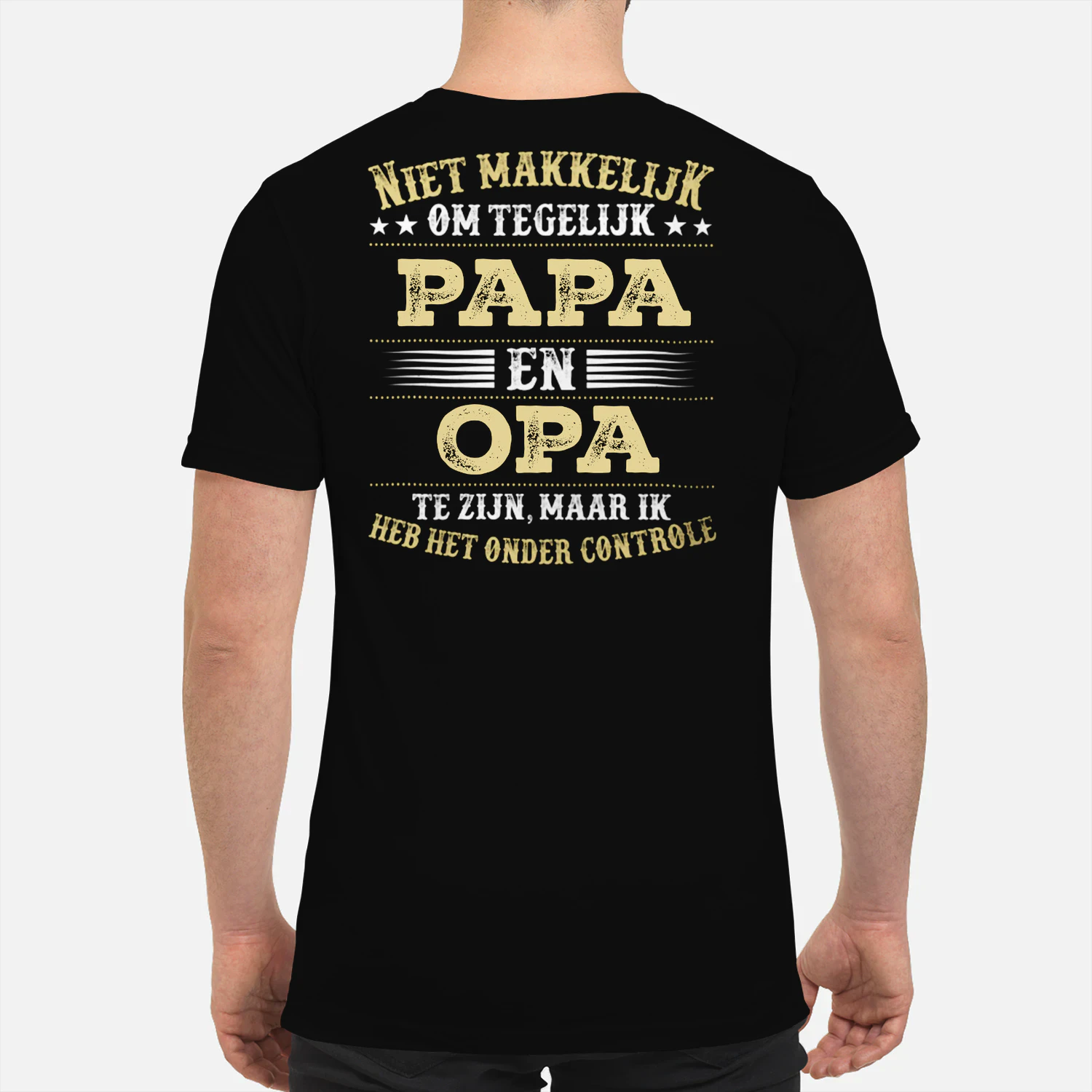 Niet makkelijk om tegelijk papa én opa te zijn, maar ik heb het onder controle.