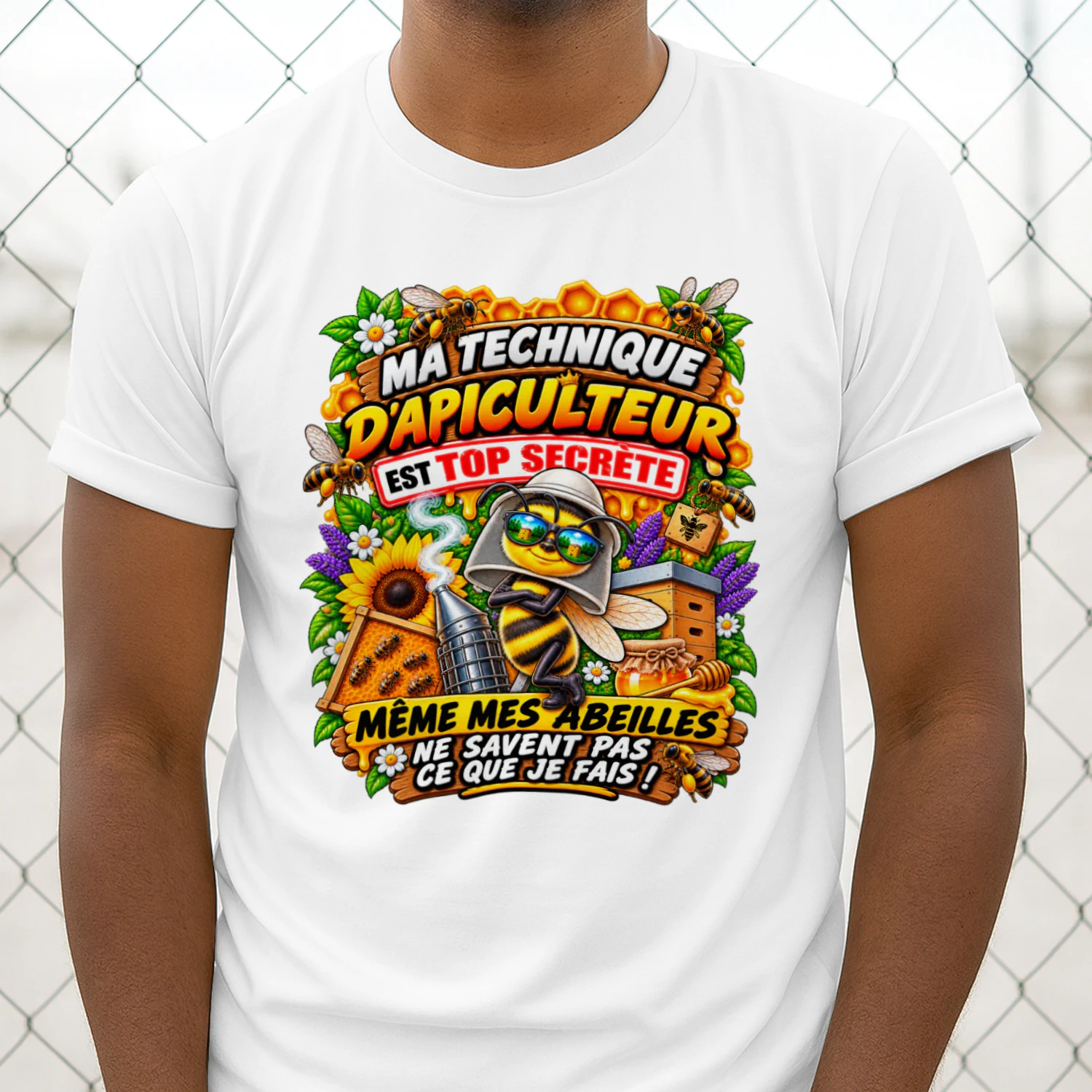 MA TECHNIQUE D’APICULTEUR EST TOP SECRÈTE MÊME MES ABEILLES NE SAVENT PAS CE QUE JE FAIS !