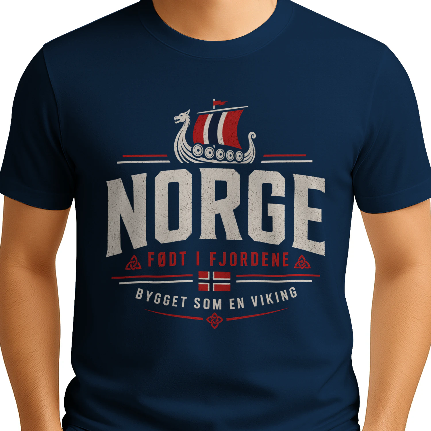 NORGE - FØDT I FJORDENE - BYGGET SOM EN VIKING