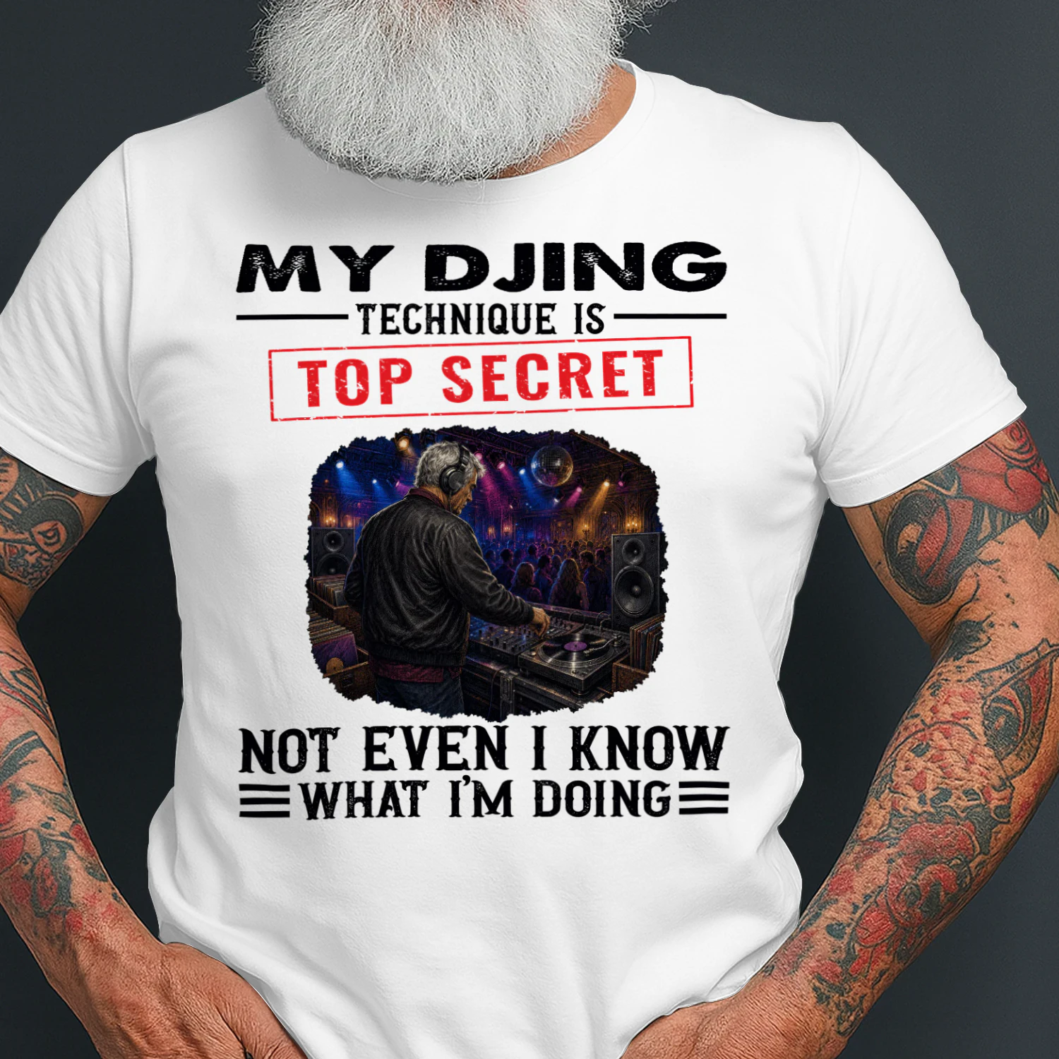 DJing-technique-white-en