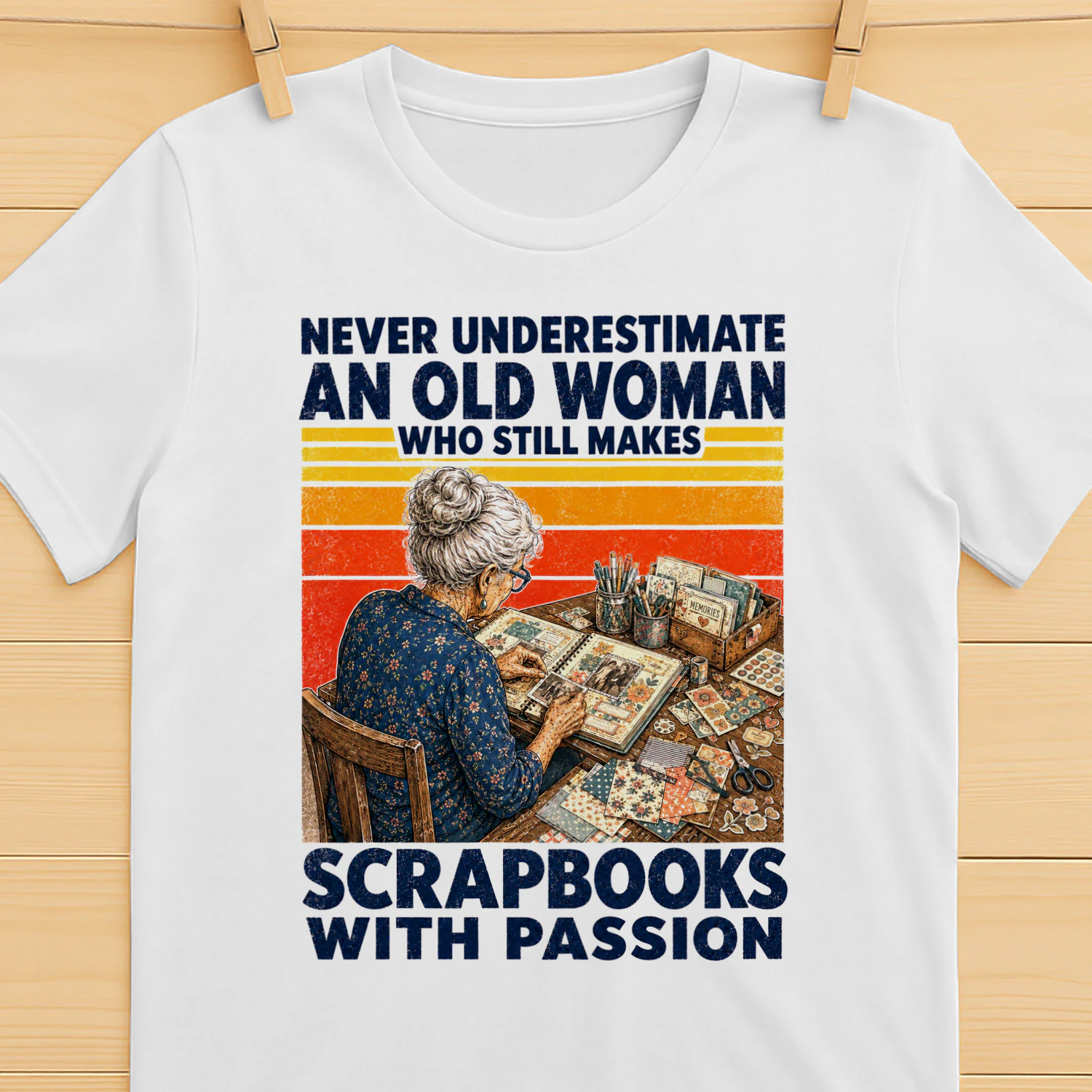 TEU1085 Woman Scrapbooks