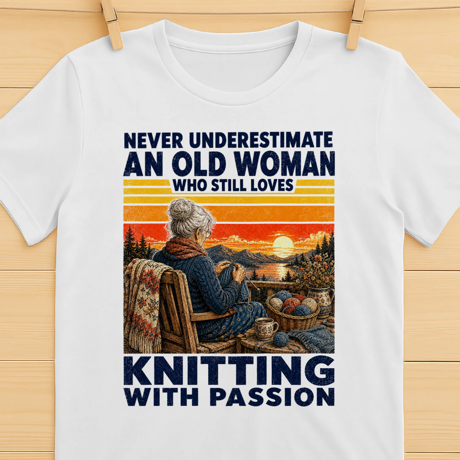 TEU1068 Woman Knitting