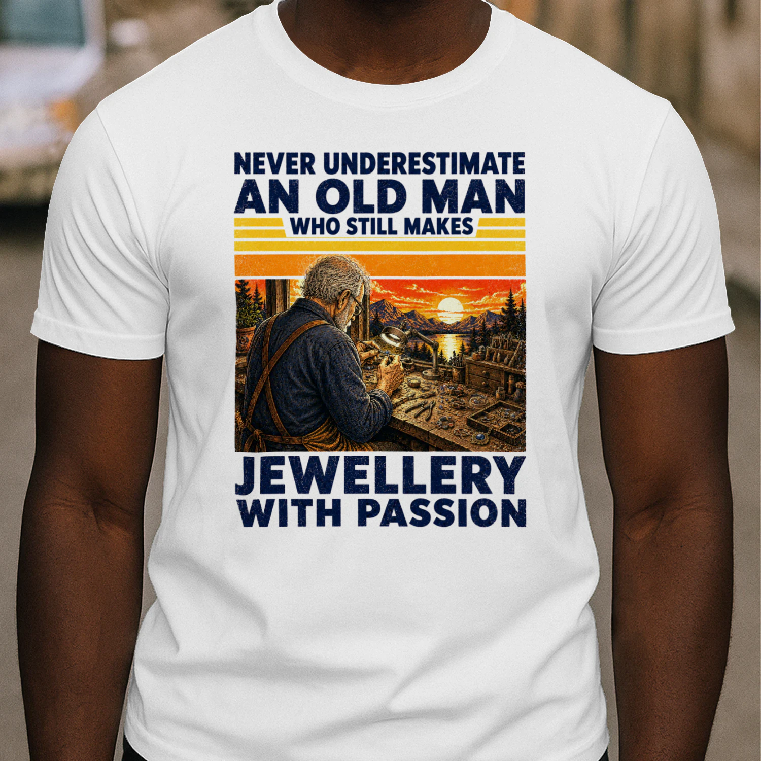 TEU1105 Makes Jewellery
