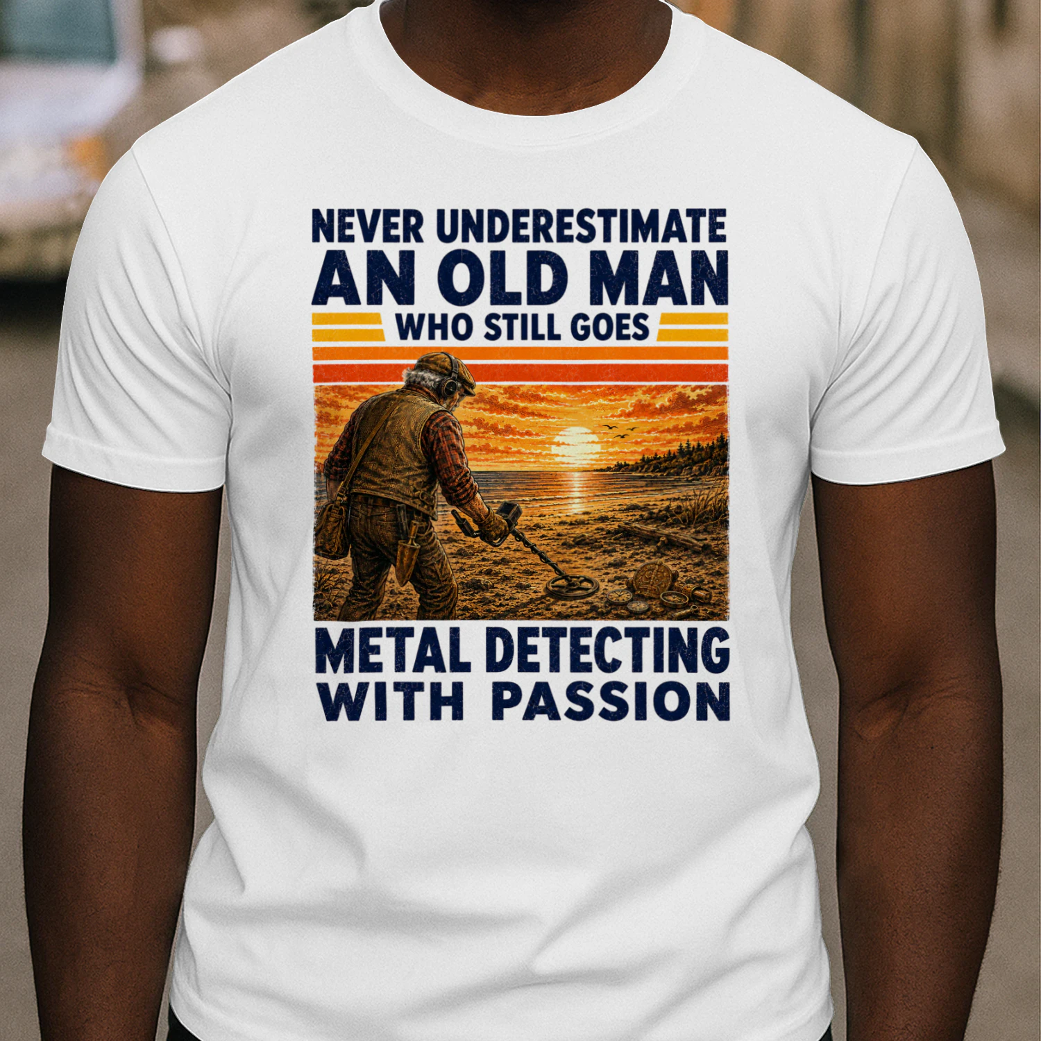 TEU1145 Man Metal Detecting