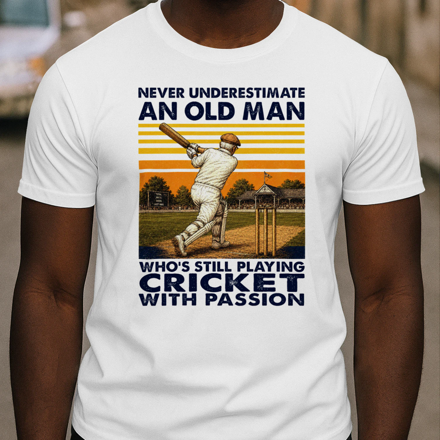 TEU0385 PLAYING CRICKET