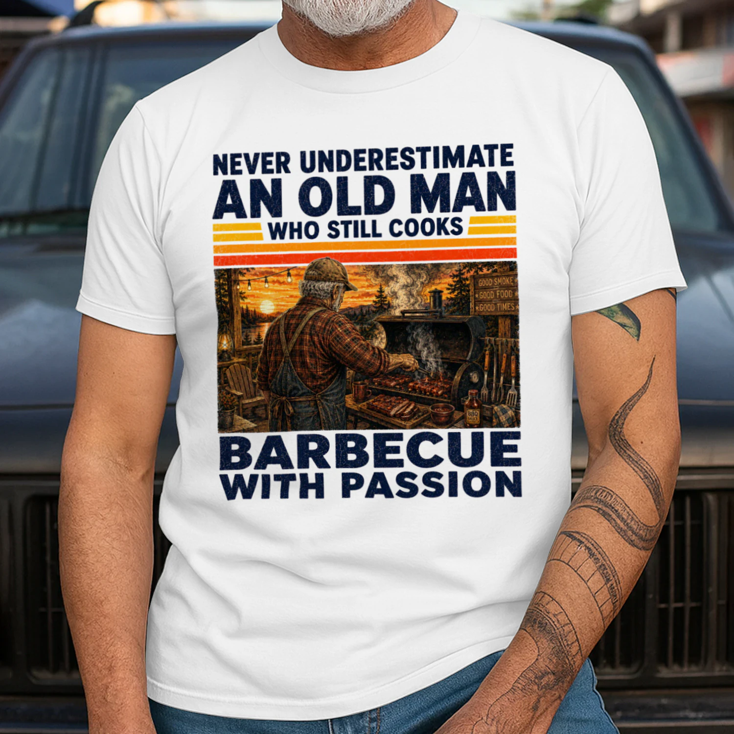 TEU1119 Man Barbecue