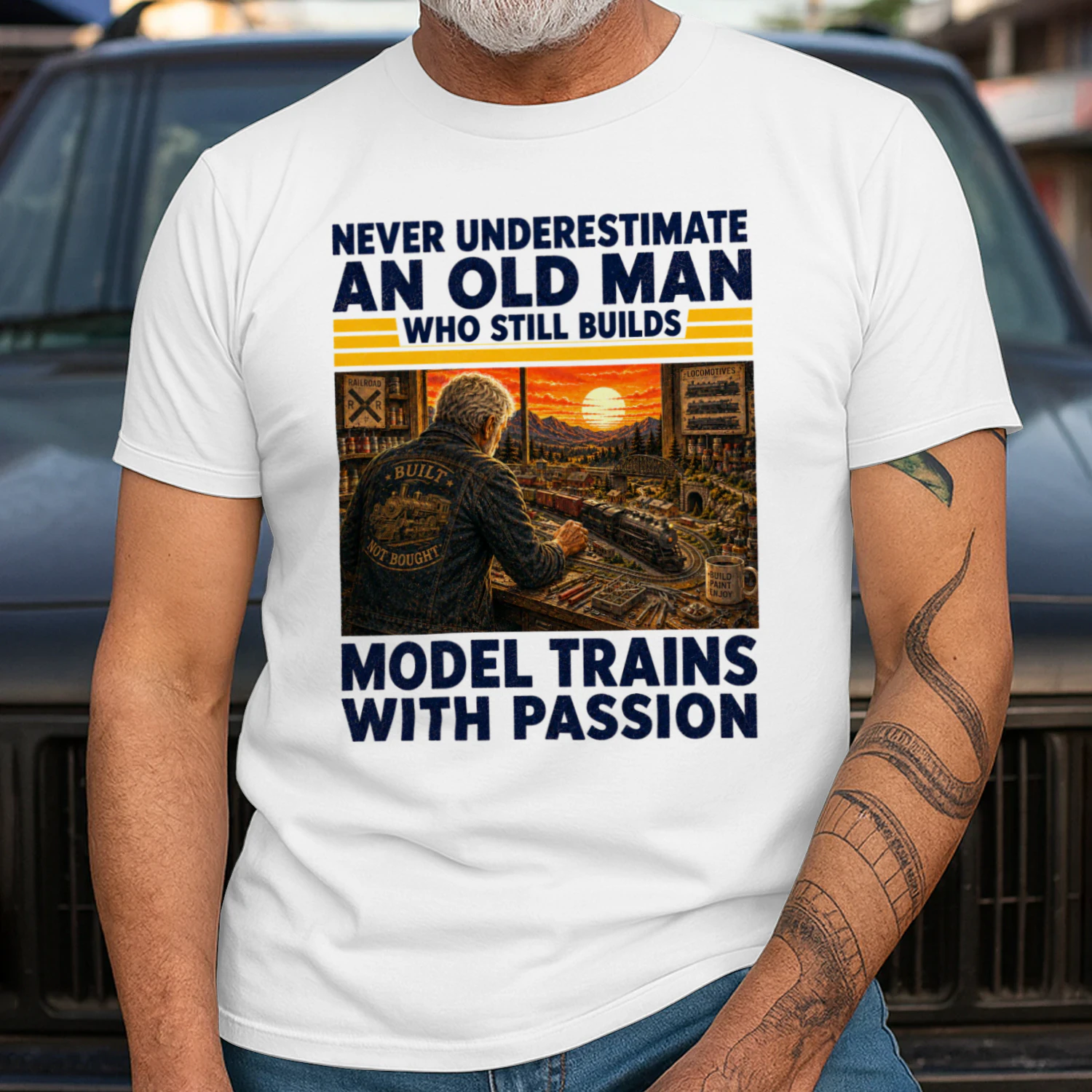 TEU1147 Man Model Trains