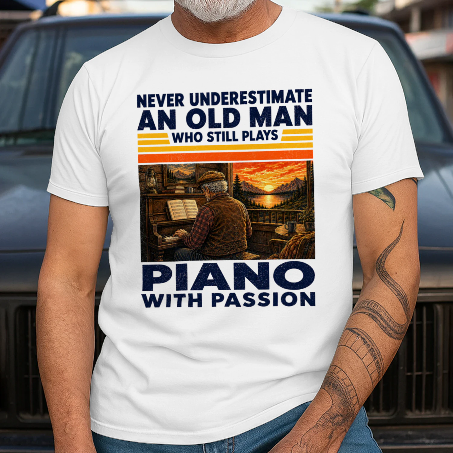 TEU1152 Man Piano