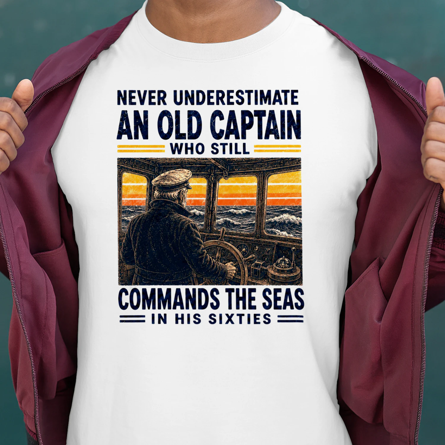 TEU0369 Commands The Seas