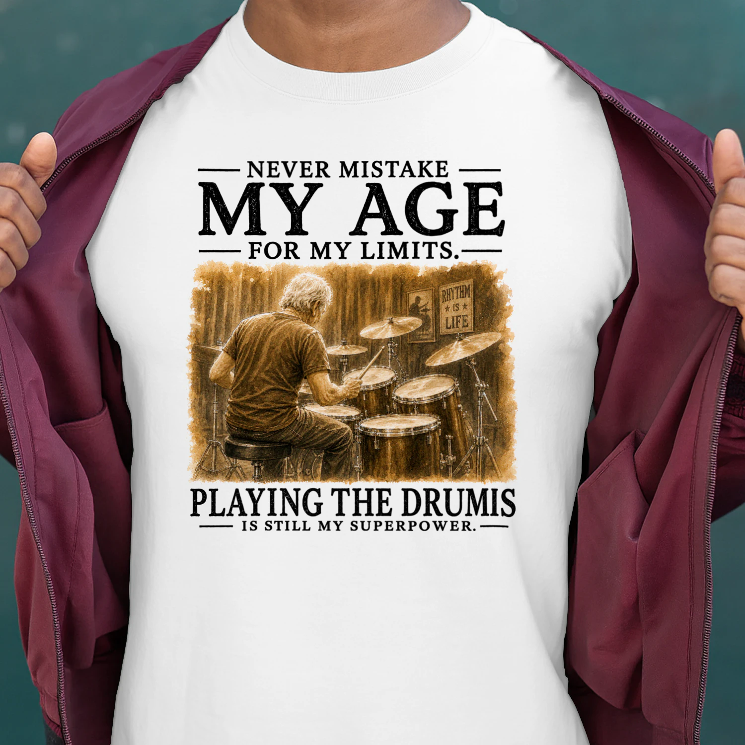 TEU0597 PLAYING THE DRUMIS