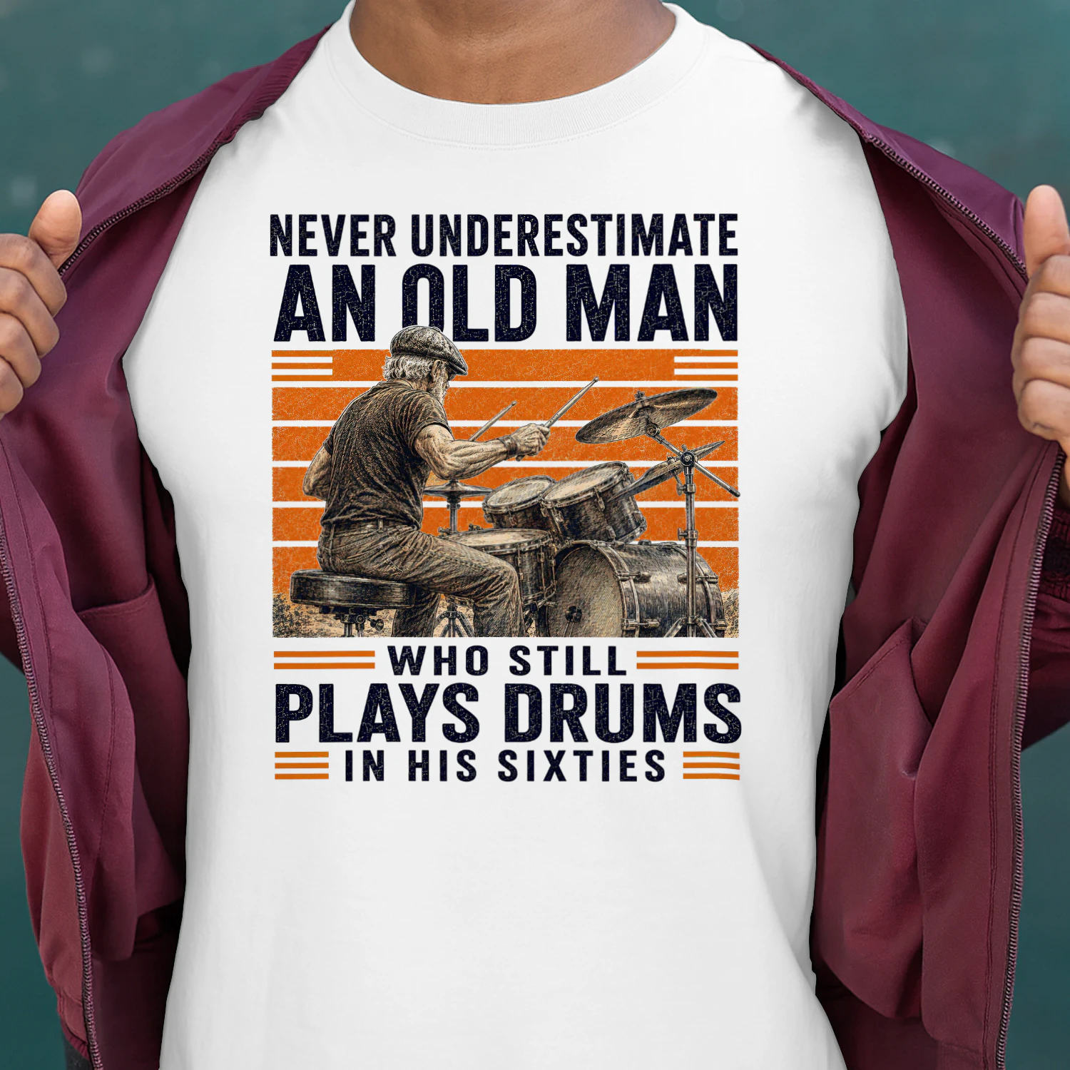 TEU0421 Plays Drums