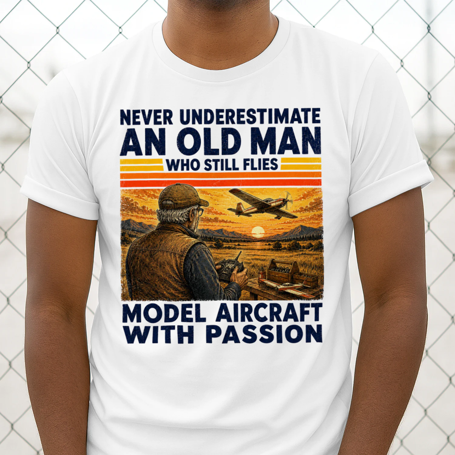 TEU1135 Man Flies Model Aircraft