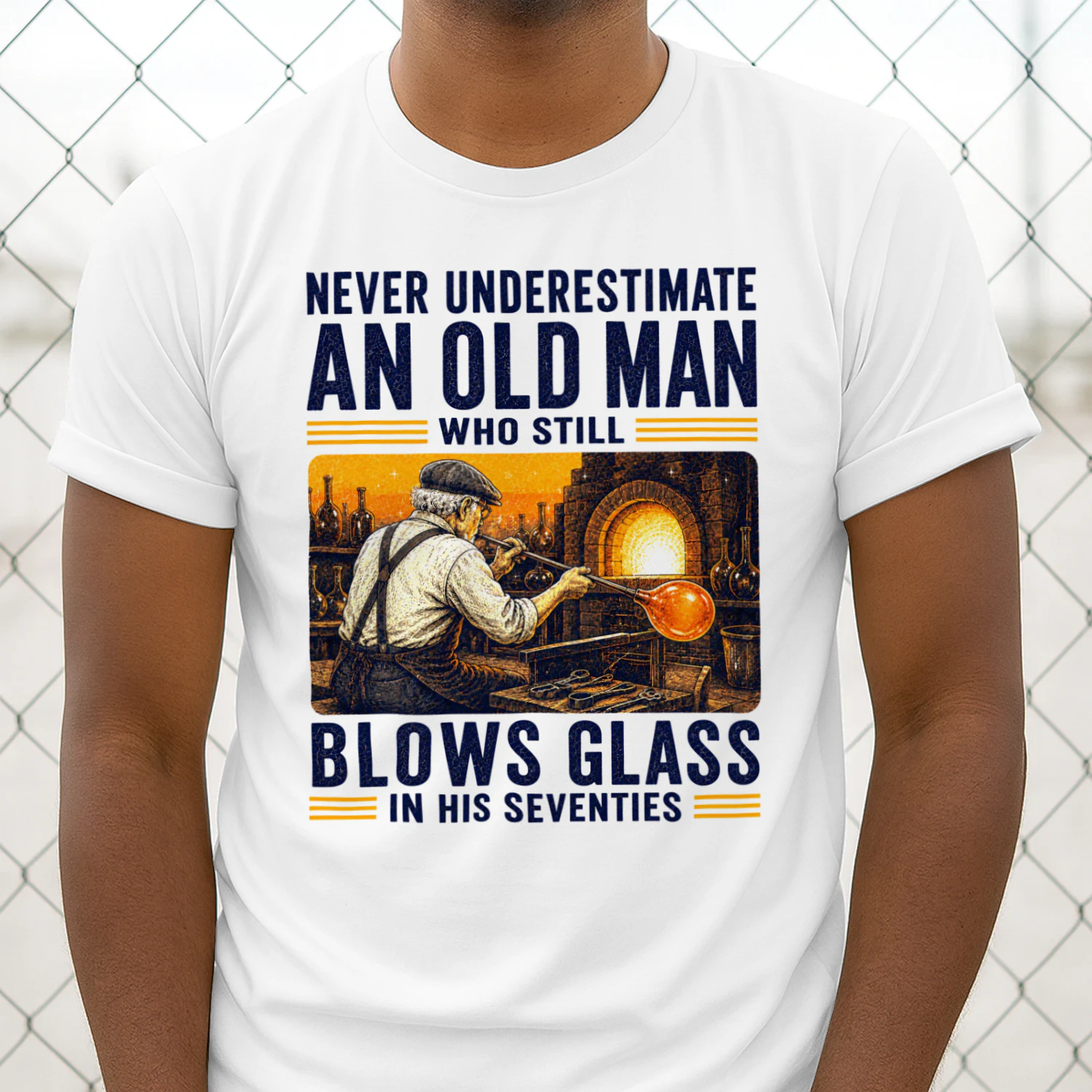TEU0552 Blows Glass