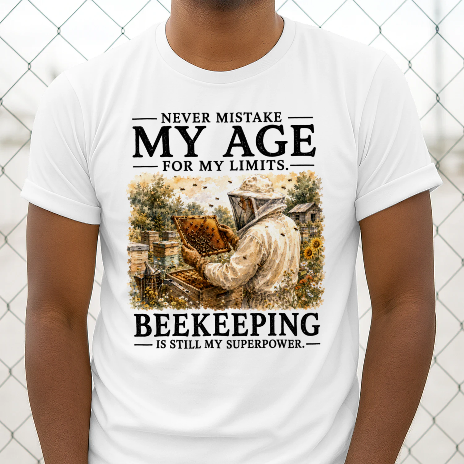 TEU0582 My Age - Beekeeping