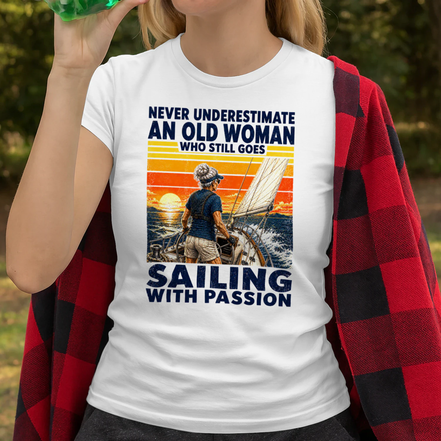 TEU1084 Woman Sailing