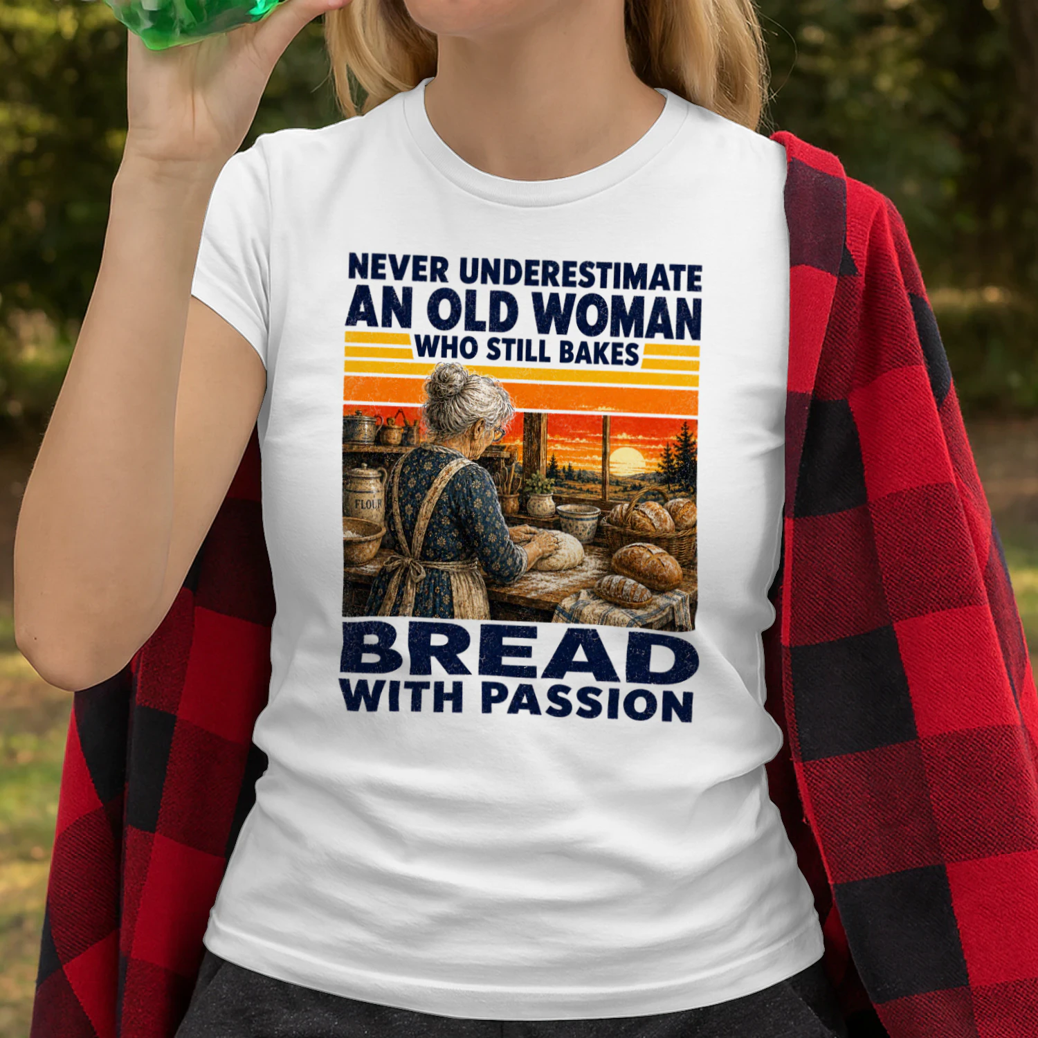 TEU1045 Woman Bread