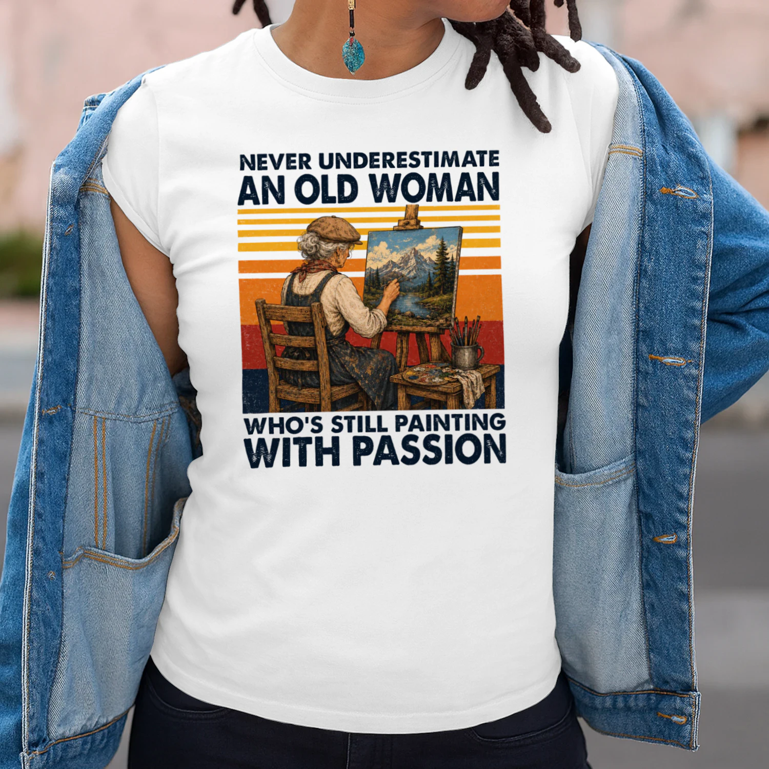 TEU0268 Woman Painting.png