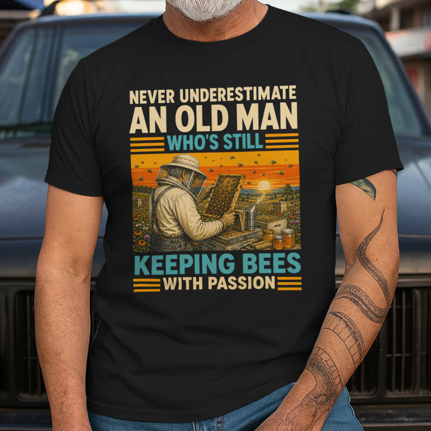 TEU0395 Man Keeping Bess
