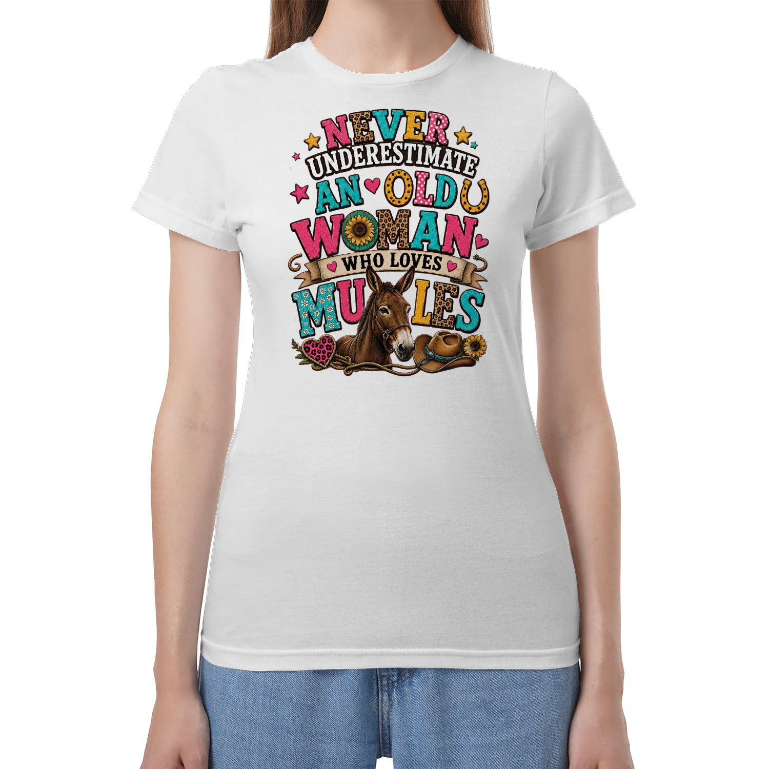 Never Underestimate An Old Woman Who Loves Mules T-Shirt – Funny Mule Lover Gift for Women