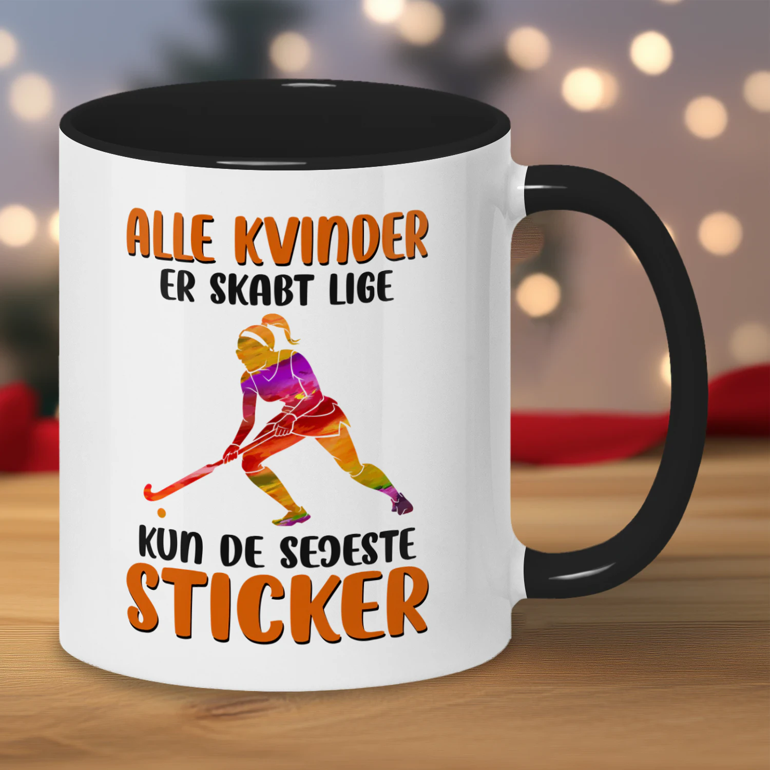 DK - Alle Kvinder Er Skabt Lige, Kun De Sejeste Sticker