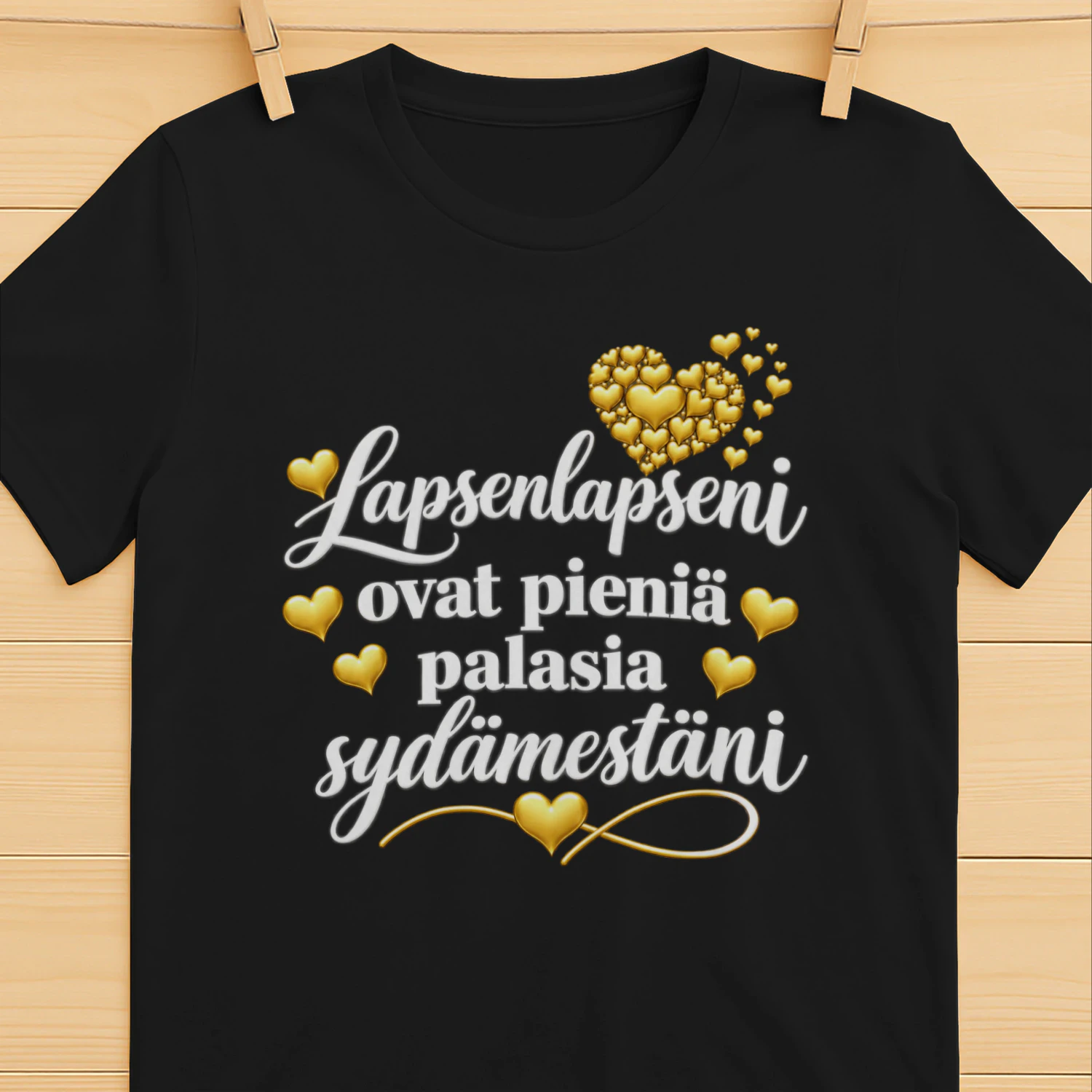 T-paita – Lapsenlapseni ovat pieniä palasia sydämestäni