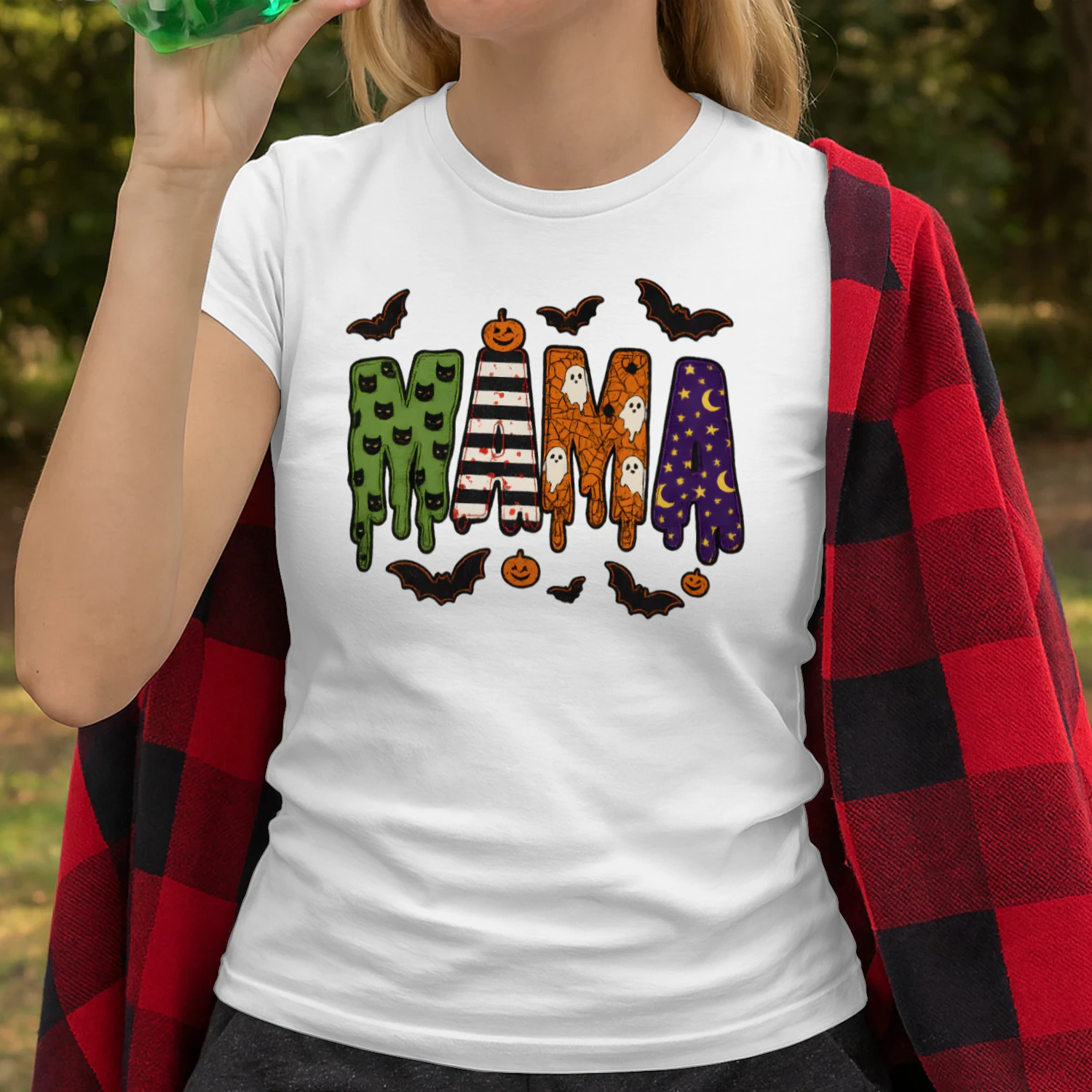 Mama Halloween , Gift For Mama, Spooky Season Classic Unisex T-shirt