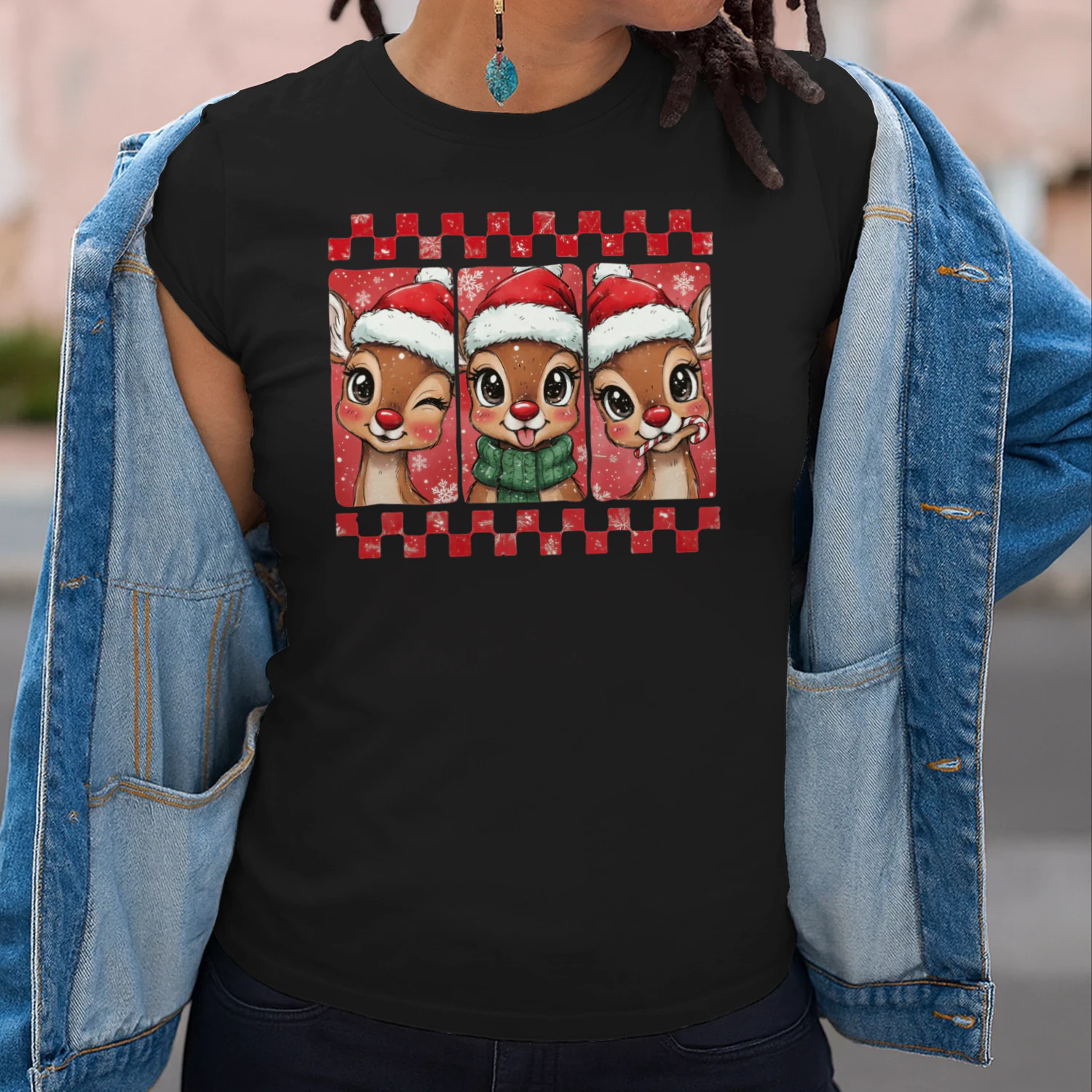 Stripes Christmas Reindeer Retro Holiday Classic Unisex T-shirt