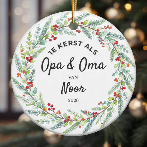 1e kerst als opa en oma - Gepersonaliseerde kerstbal