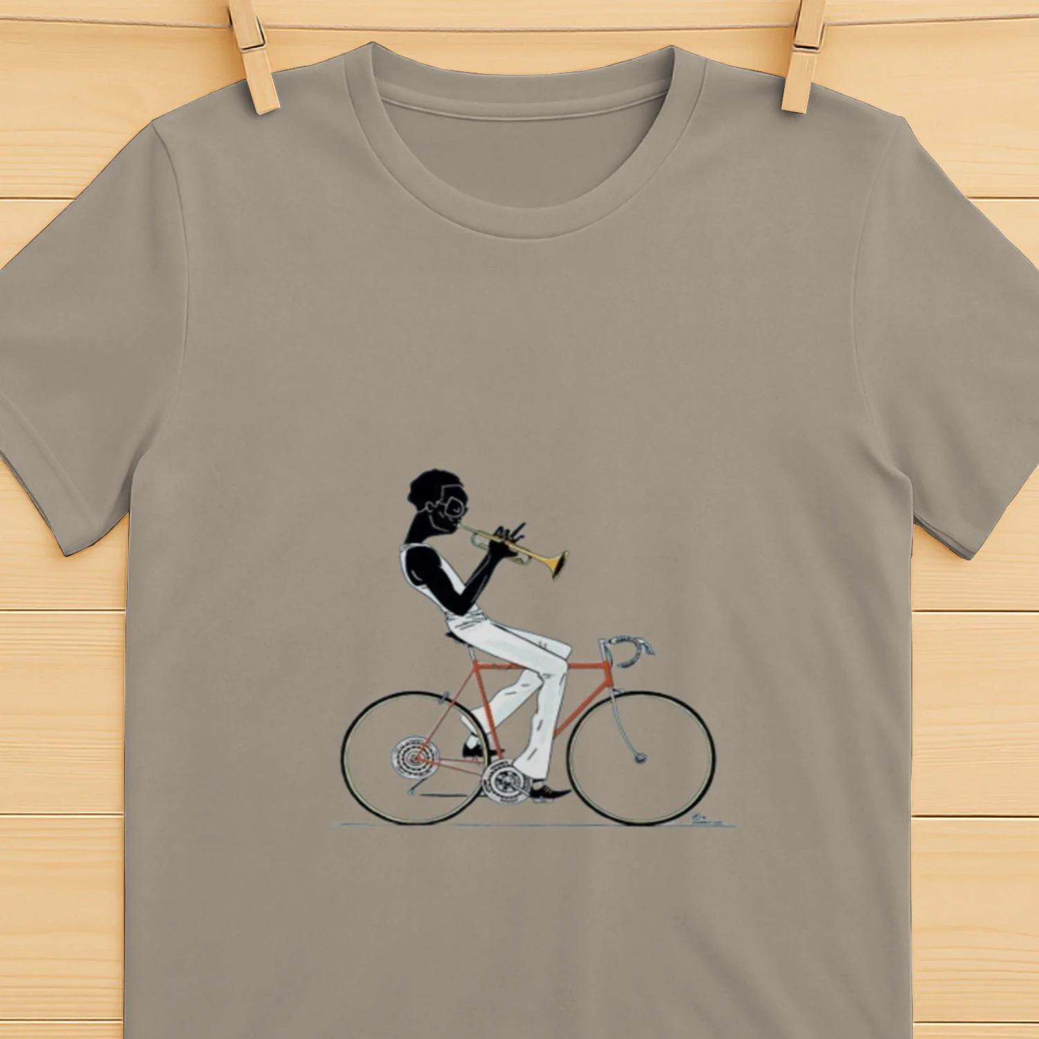 Trumpet Cyclist – Jazz Musician on Bicycle T-Shirt