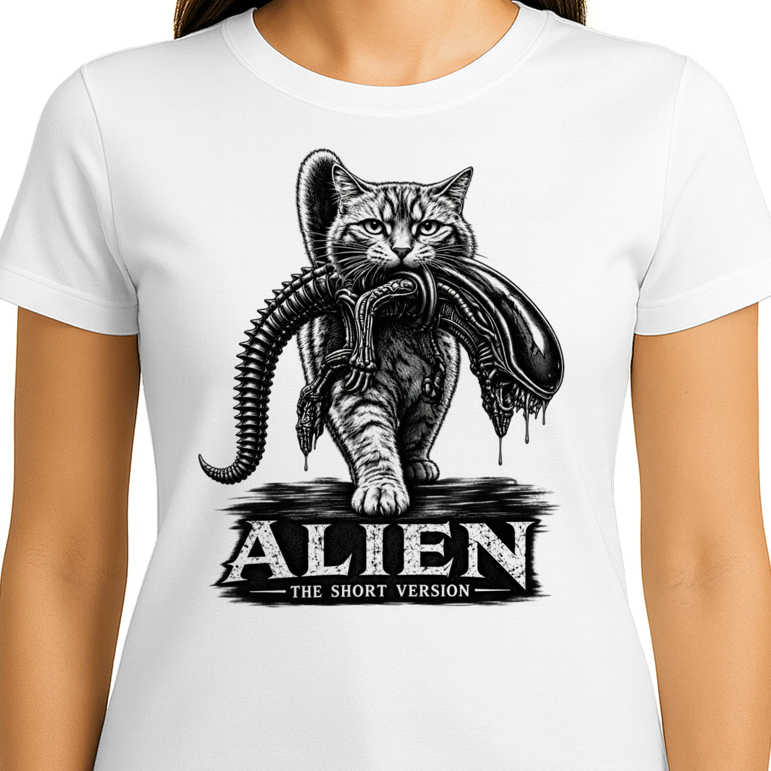 Alien – The Short Version | Funny Cat & Sci-Fi T-Shirt