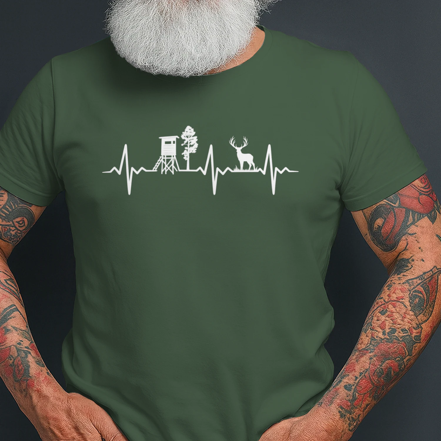 Jagd Herzschlag – Hirsch & Hochsitz T-Shirt | Geschenk für Jäger & Jagdliebhaber
