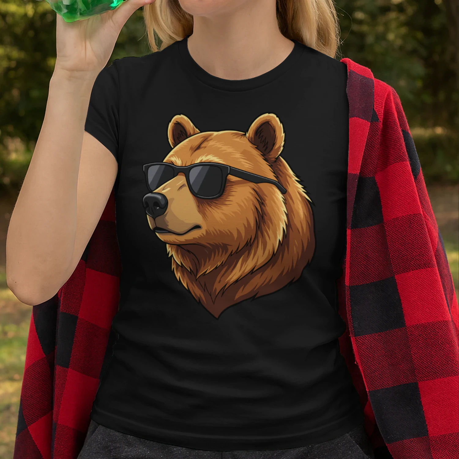 Cool Bear Wearing Black Sunglasses Retro Outdoor Wildlife Graphic