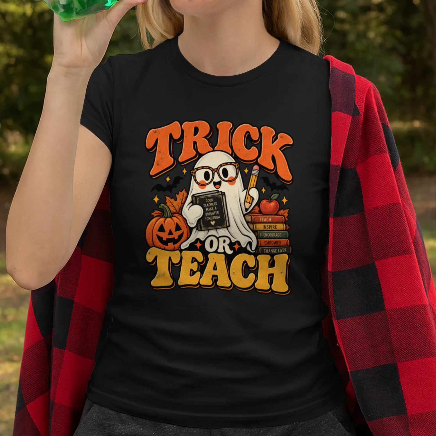 Trick or Teach Halloween Teacher T-Shirt – Funny Ghost Teacher Shirt