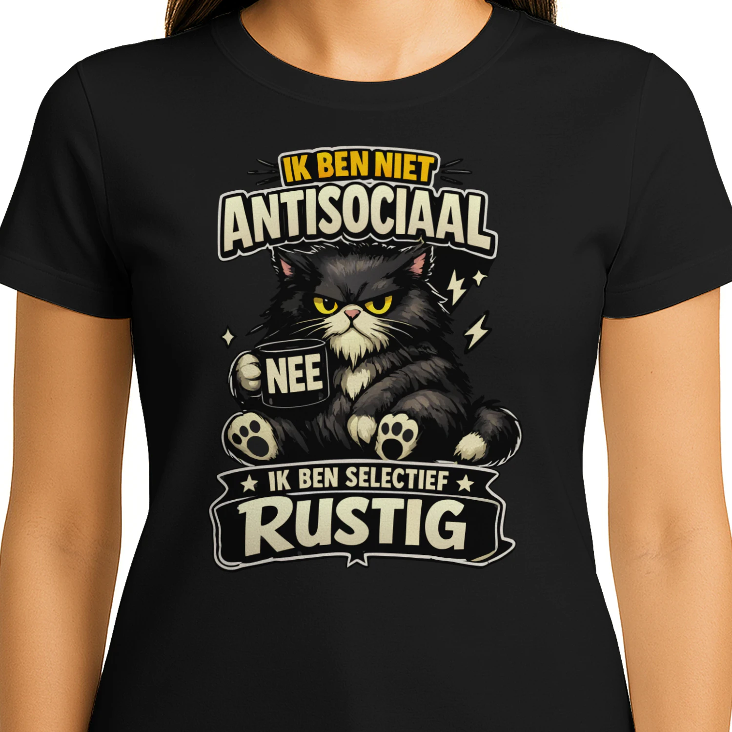 Ik Ben Niet Antisociaal Shirt – Dutch Introvert Cat Tee, Sarcastische Kat Met Mok, Selectief Rustig Humor Gift
