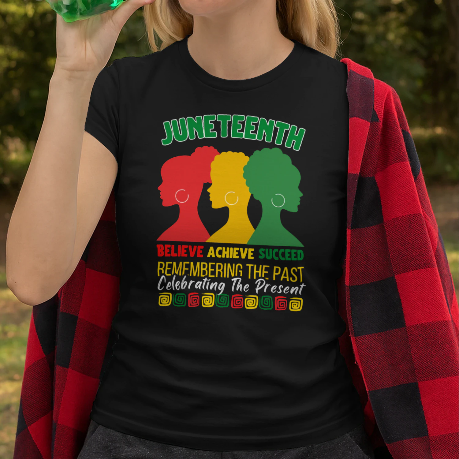Juneteenth Pride Bold Afro Silhouette Empowerment Art Classic Women's T-shirt