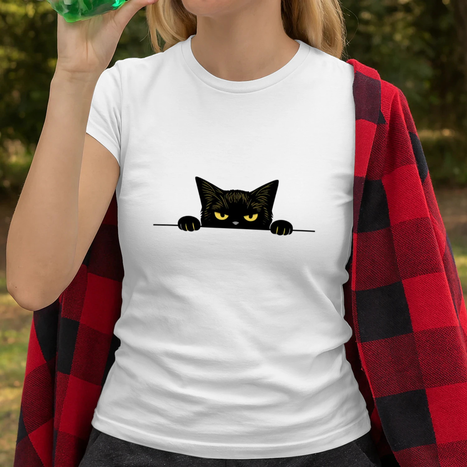 Judging Cat – Funny Black Cat
