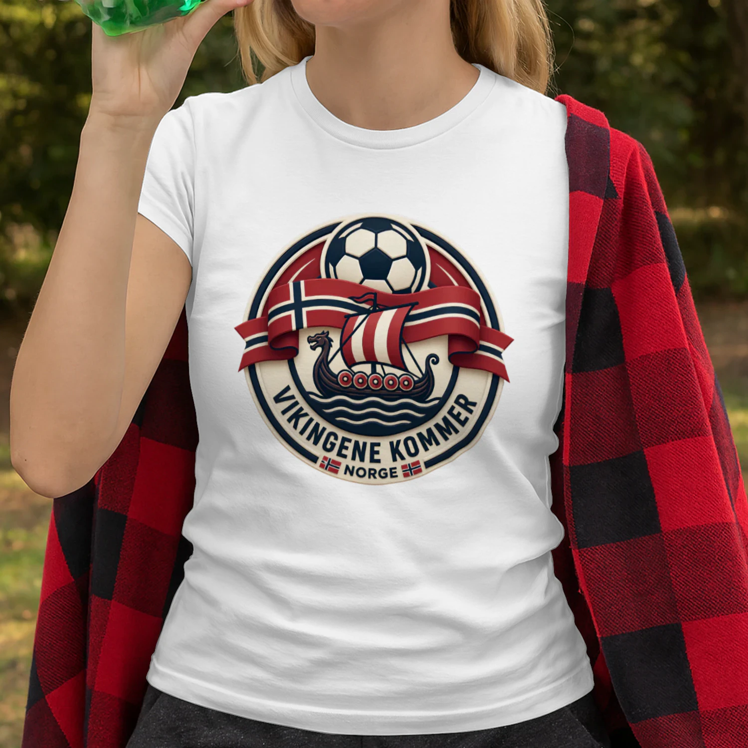 Vikingene Kommer | Norsk Fotball Supporter T-skjorte