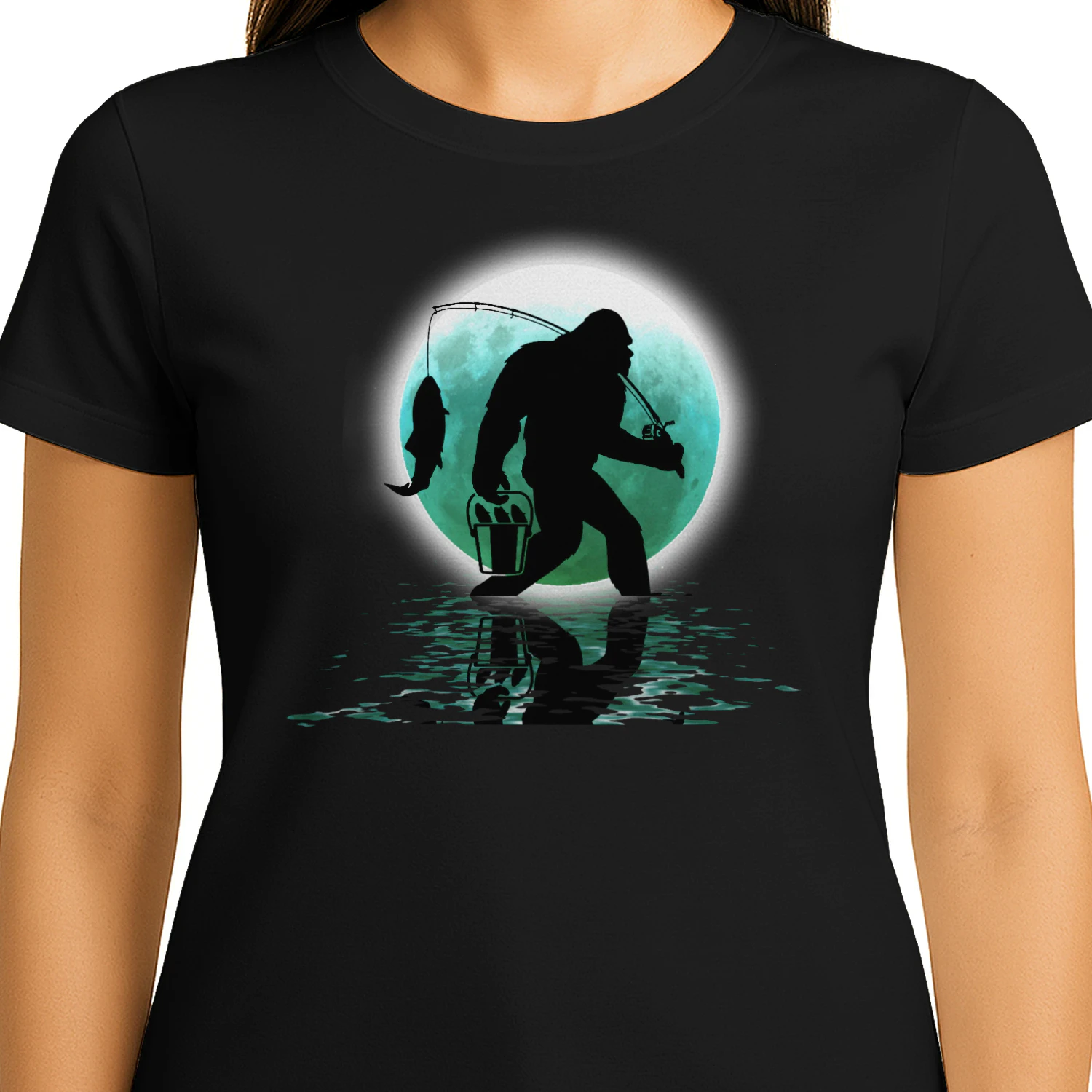 Bigfoot Fishing Funny Sasquatch and Fish Night Fishing T-Shirt 